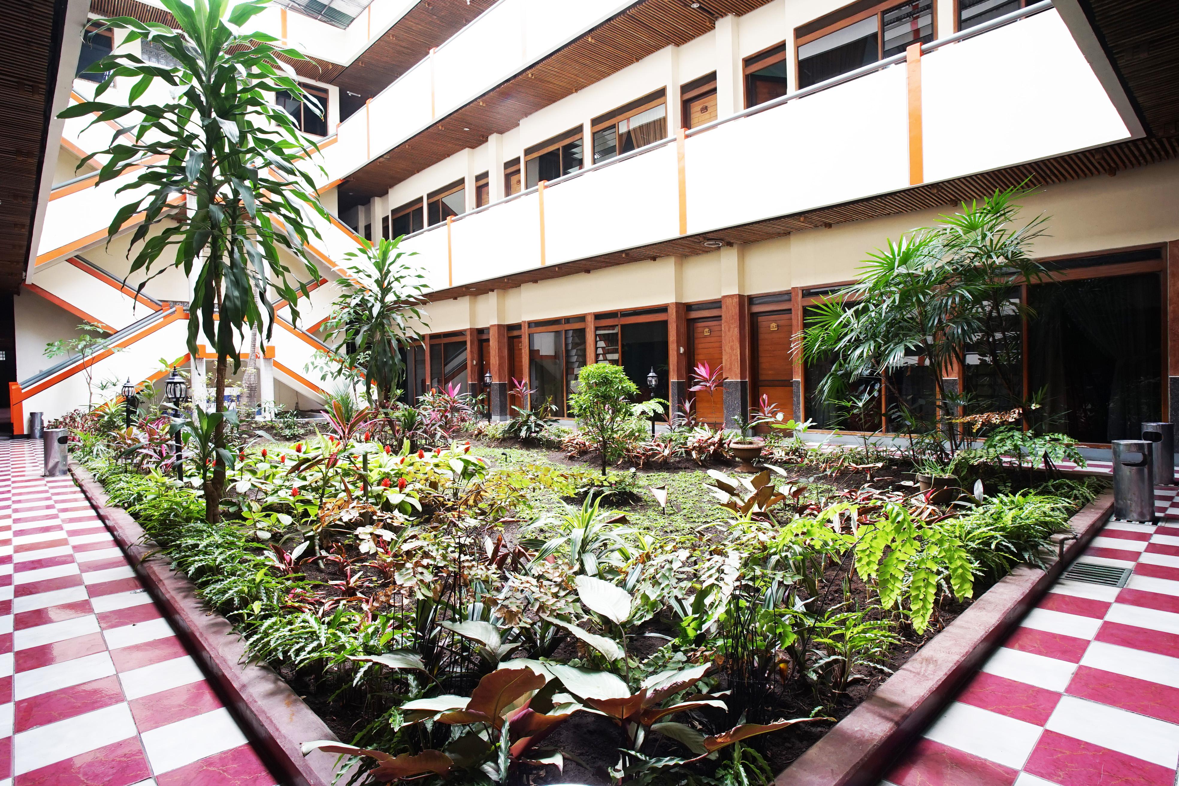 Hotel Bandung Permai Exterior photo
